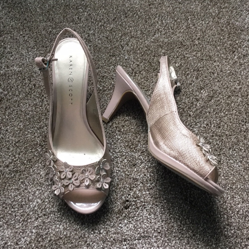 Rose gold/Ashy Rose Peep-toe platform heels